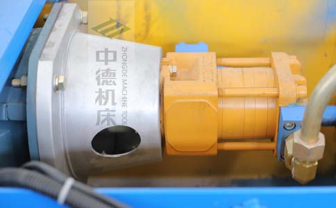 ZDPK-6325采用国内一流品牌电机及油泵，动力强劲，噪音低.jpg
